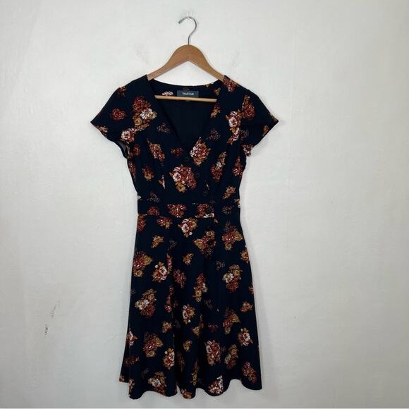Modcloth Navy Floral Sentimental Retro Dress Size Small - Picture 3 of 16